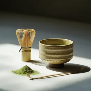 ผงชาเขียวบดละเอียด กลิ่นหอมสดชื่น ปิดผนึกแน่น กันความชื้น เหมาะชงร้อน–เย็นและทำไอศกรีมมัทฉะ